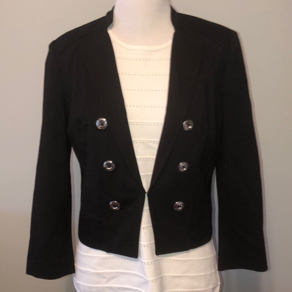 WHBM crop blazer